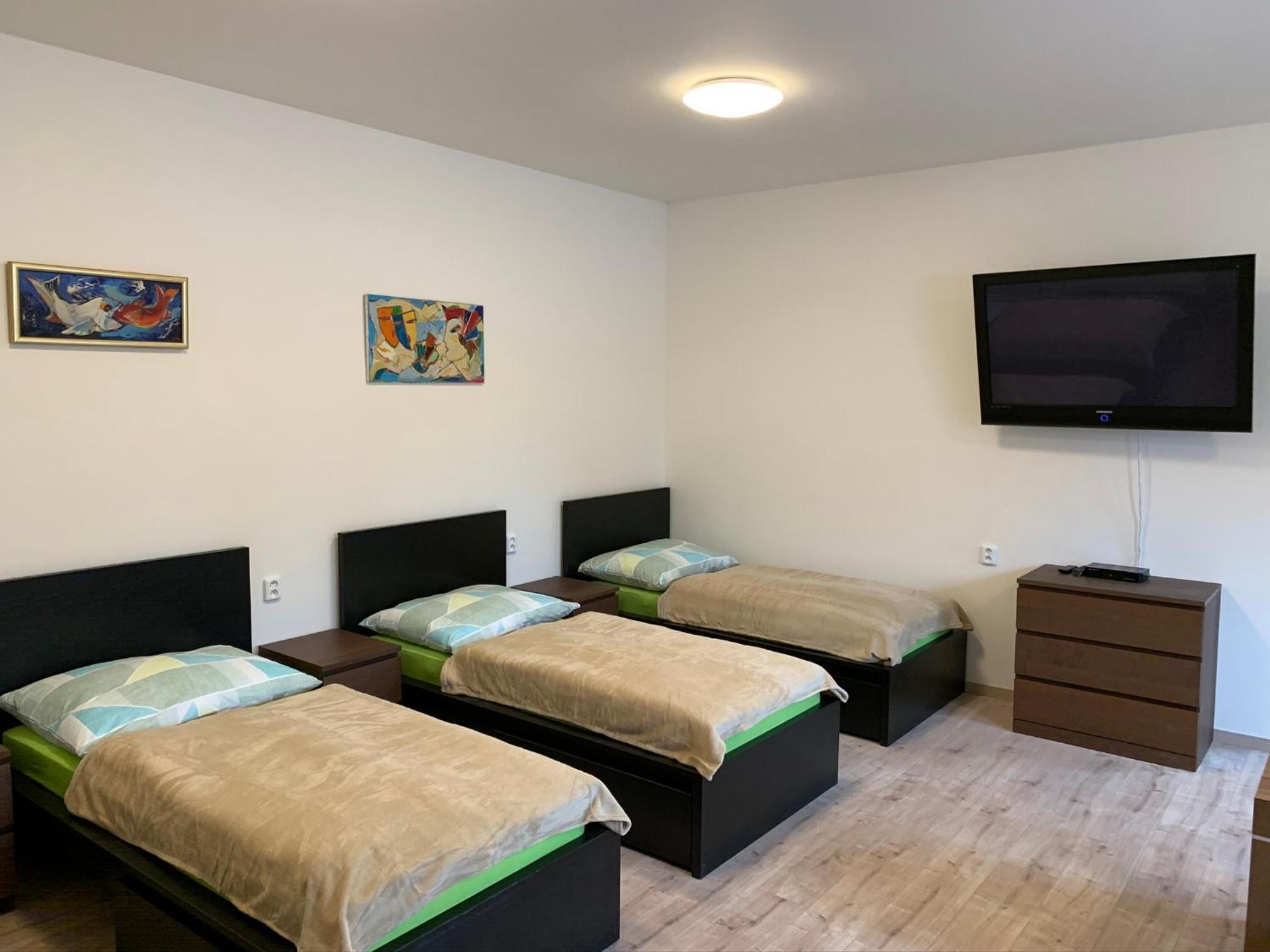Apartements Studio 964 Líbeznice Exteriör bild